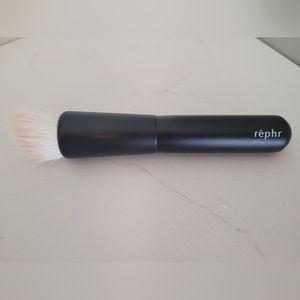Rephr 31 Foundation Brush